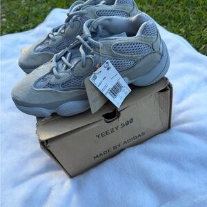 Adidas Mens Yeezy 500 Sneakers in Light Gray